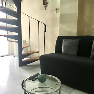 Maravilloso ático Puente De Triana Apartamento