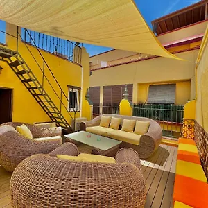 House -rooftop&jacuzzi -stayinseville Villa